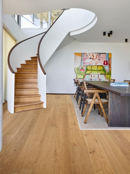 UV lakiran hrastov rustik parket ASTI