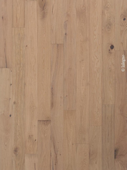 Skobljan lakiran hrastov rustik parket JURA